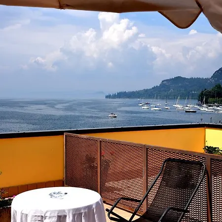 Ristorante Miralago 3* غارْدا