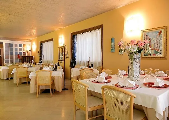 Hotel Ristorante Miralago