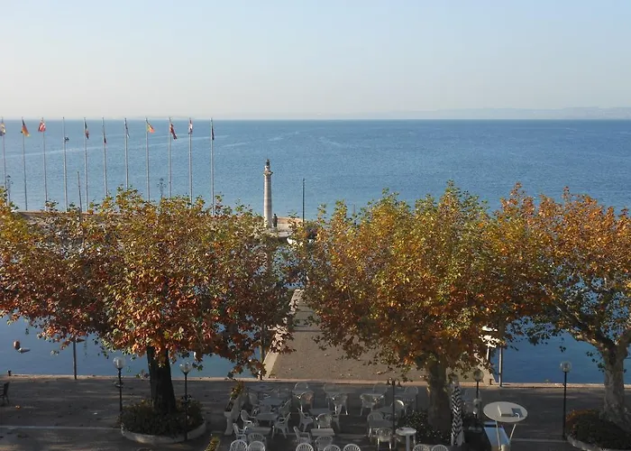 Hotel Ristorante Miralago Garda (Verona)