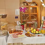 Ristorante Miralago ホテル 3*